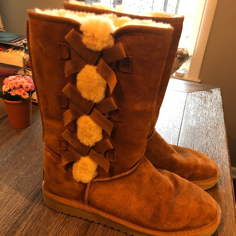 Ugg Bow boots